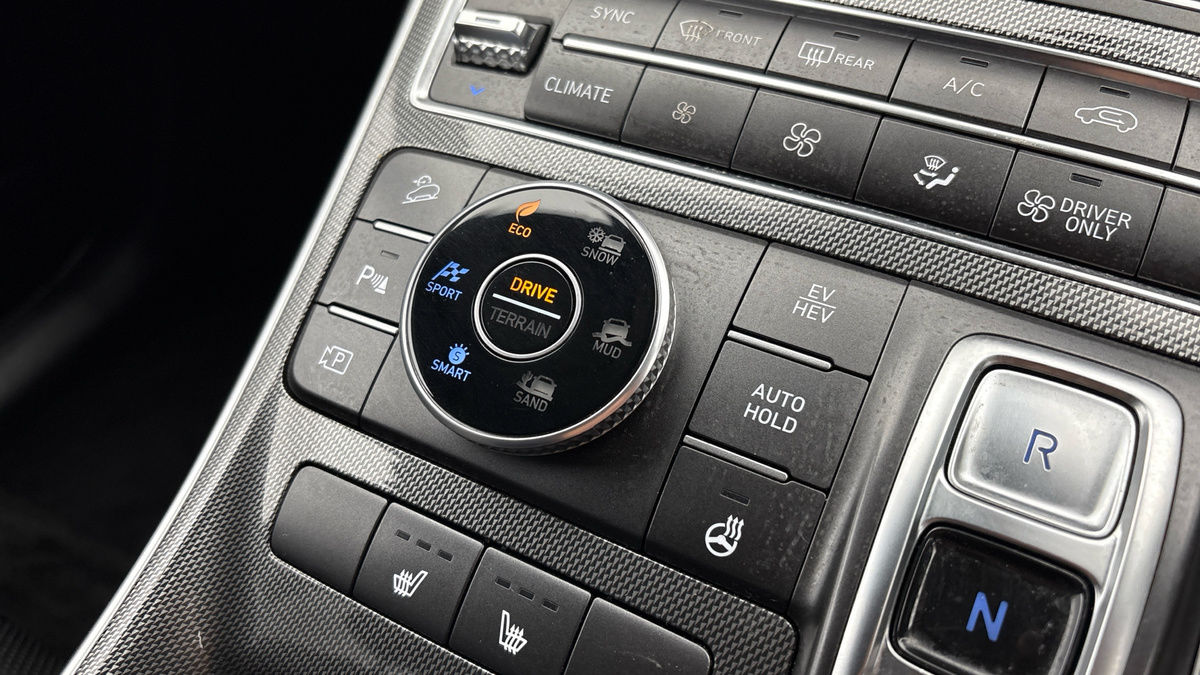 Hyundai Santa Fe Image 30
