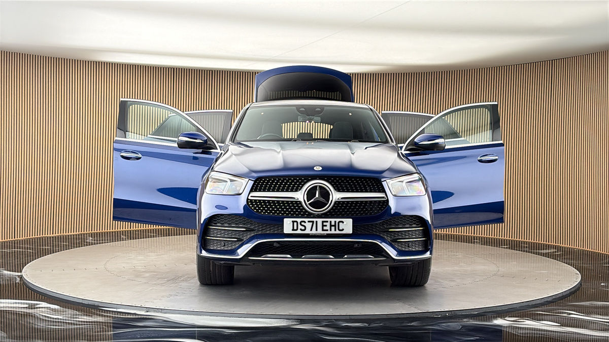 More views of Mercedes-Benz GLE