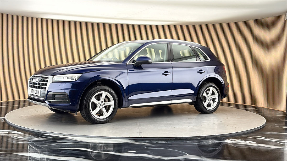 More views of Audi Q5