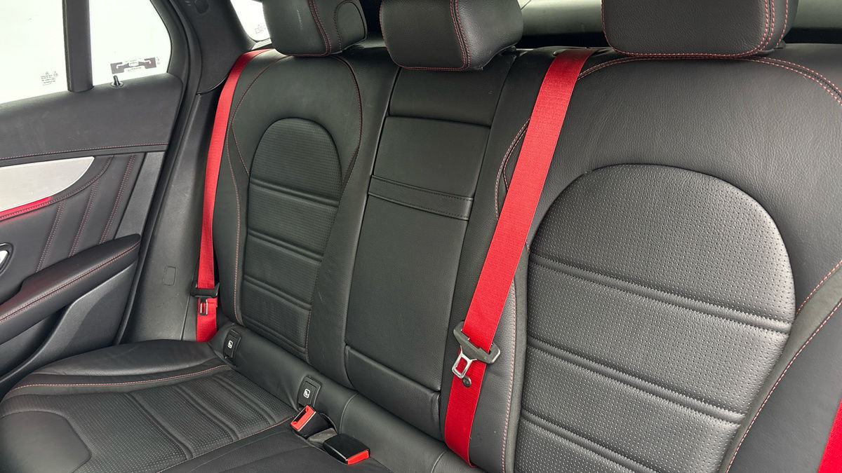 Mercedes-Benz GLC Image 8