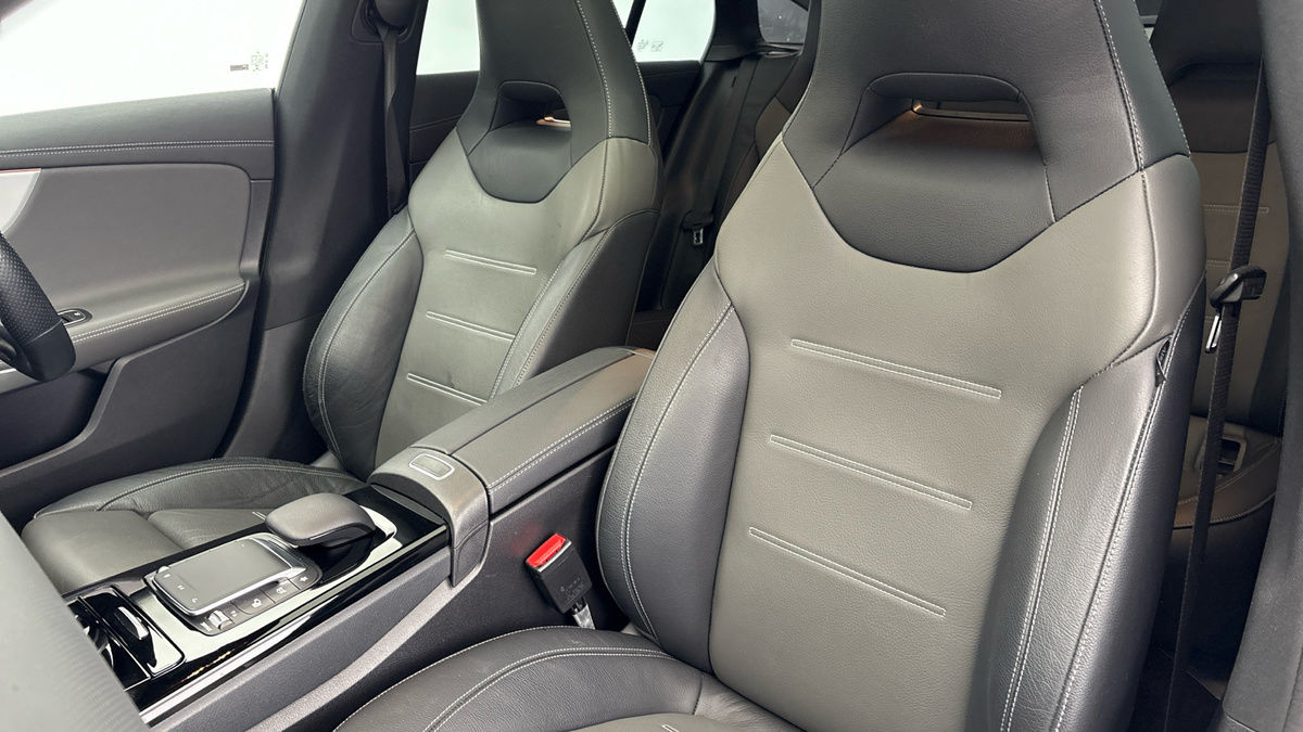 Mercedes-Benz CLA Image 7