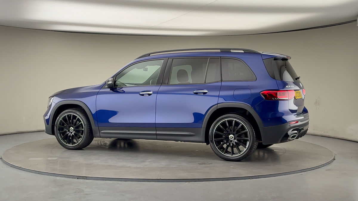 More views of Mercedes-Benz GLB