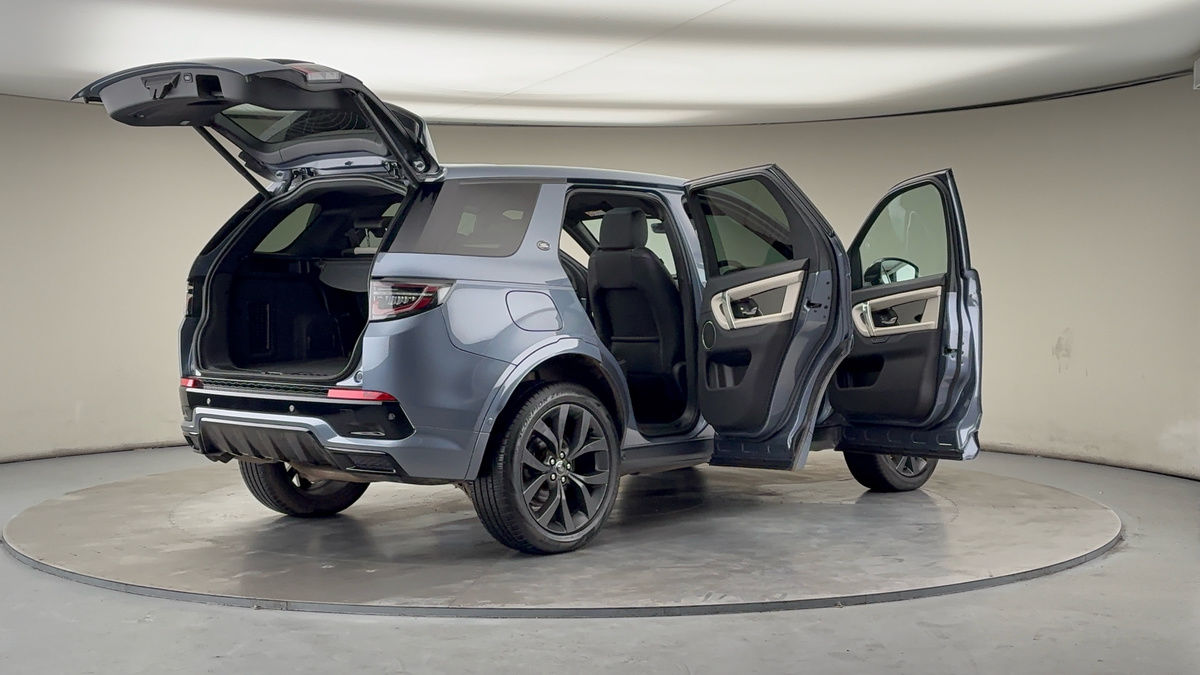 More views of Land Rover Discovery Sport