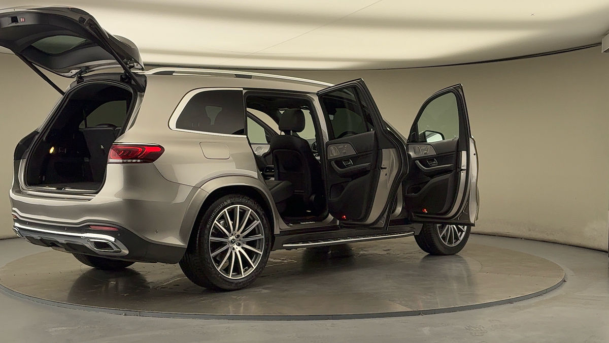 More views of Mercedes-Benz GLS