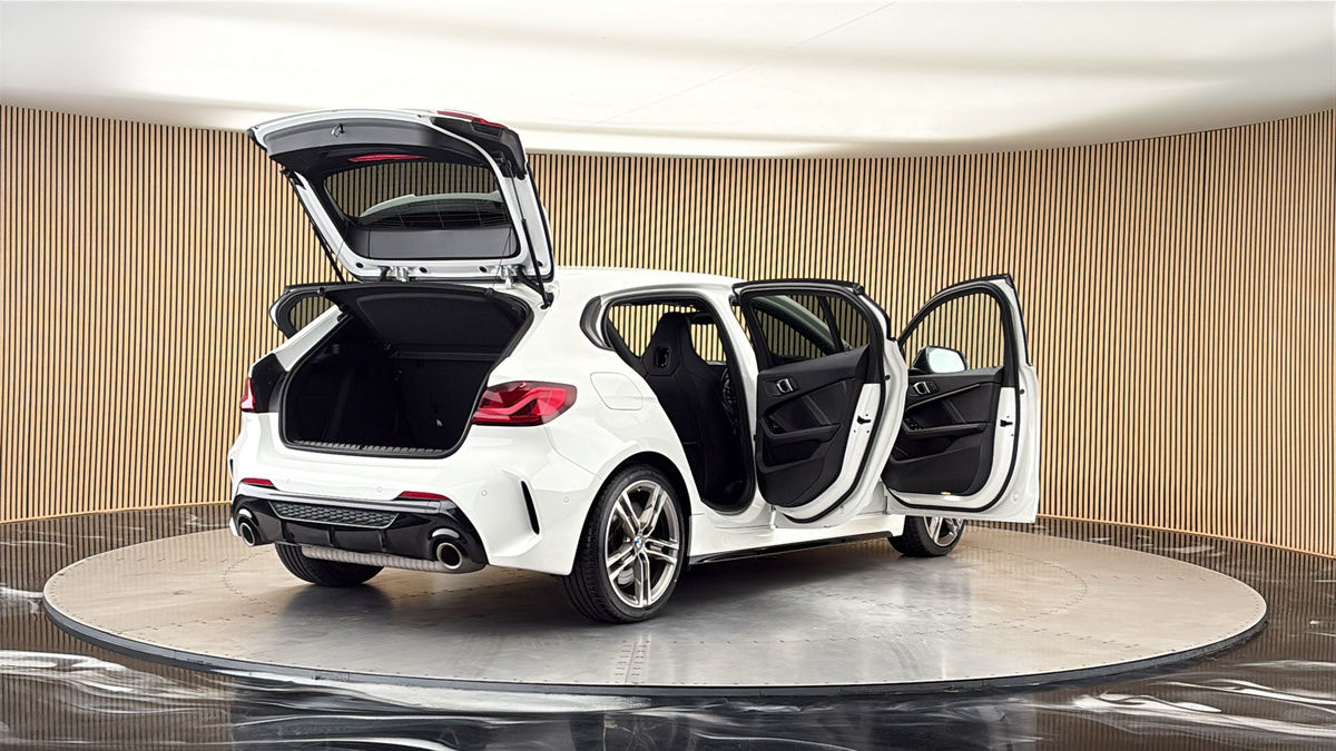More views of BMW 1 Series