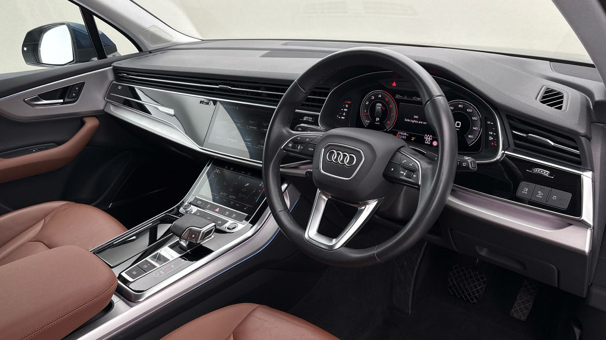 Audi Q7 Image 5