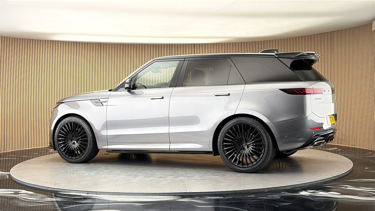 More views of Land Rover Range Rover Sport