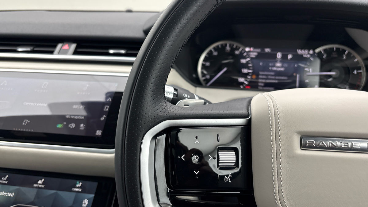 Land Rover Range Rover Velar Image 13