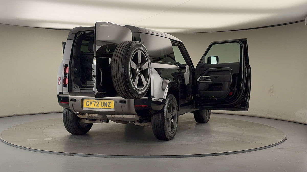 More views of Land Rover Defender 90