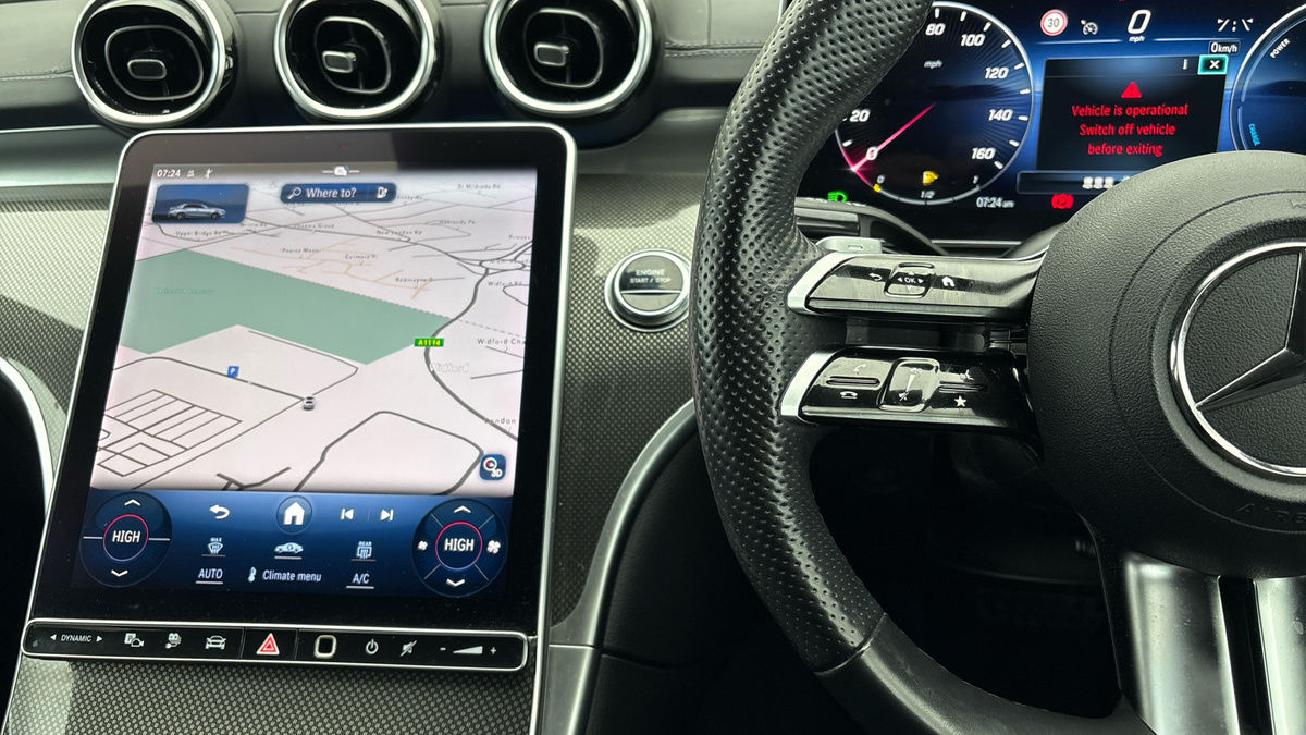 Mercedes-Benz C Class Image 13