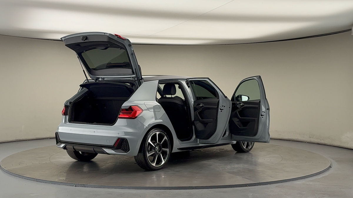 More views of Audi A1