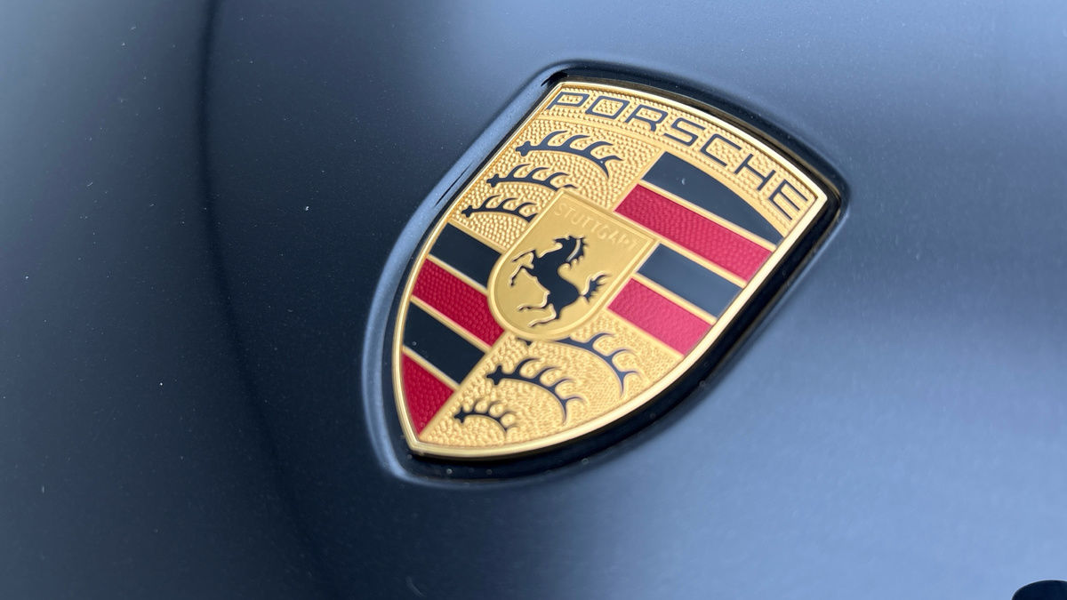 Porsche Taycan Image 25