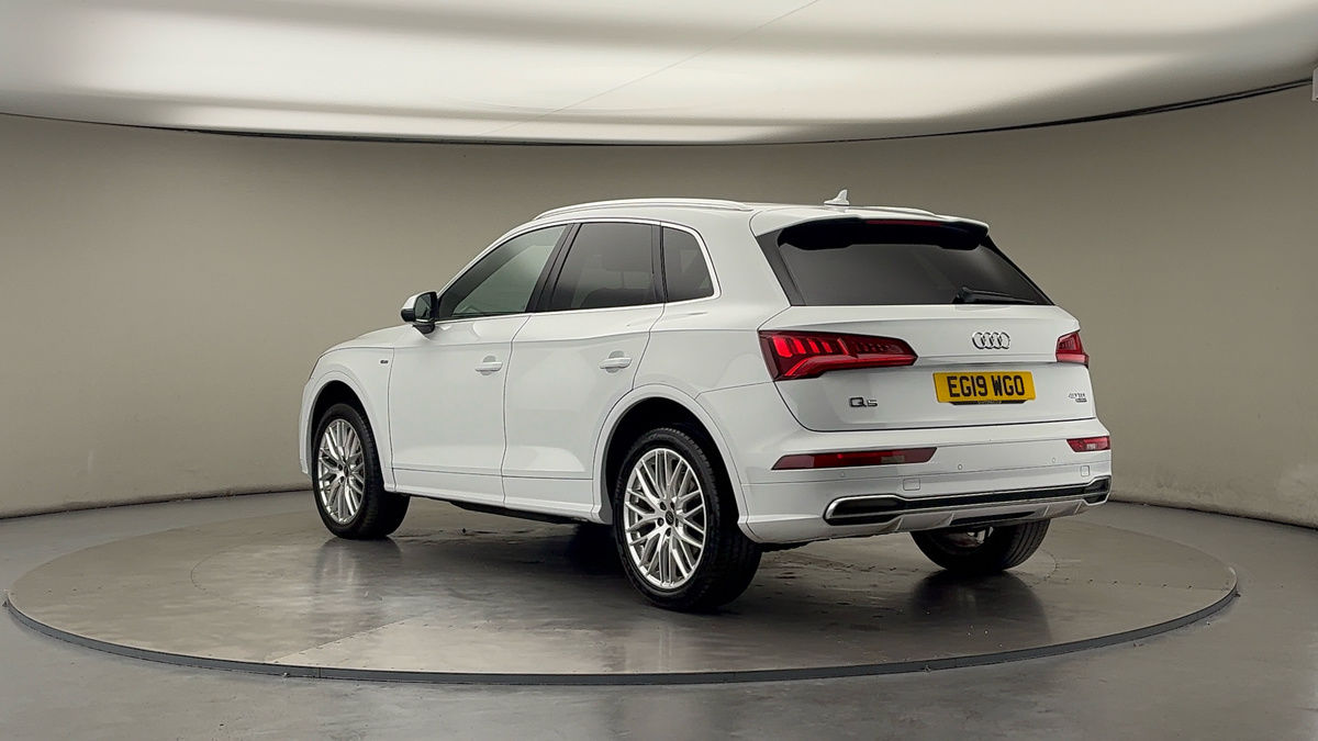Audi Q5 Image 2