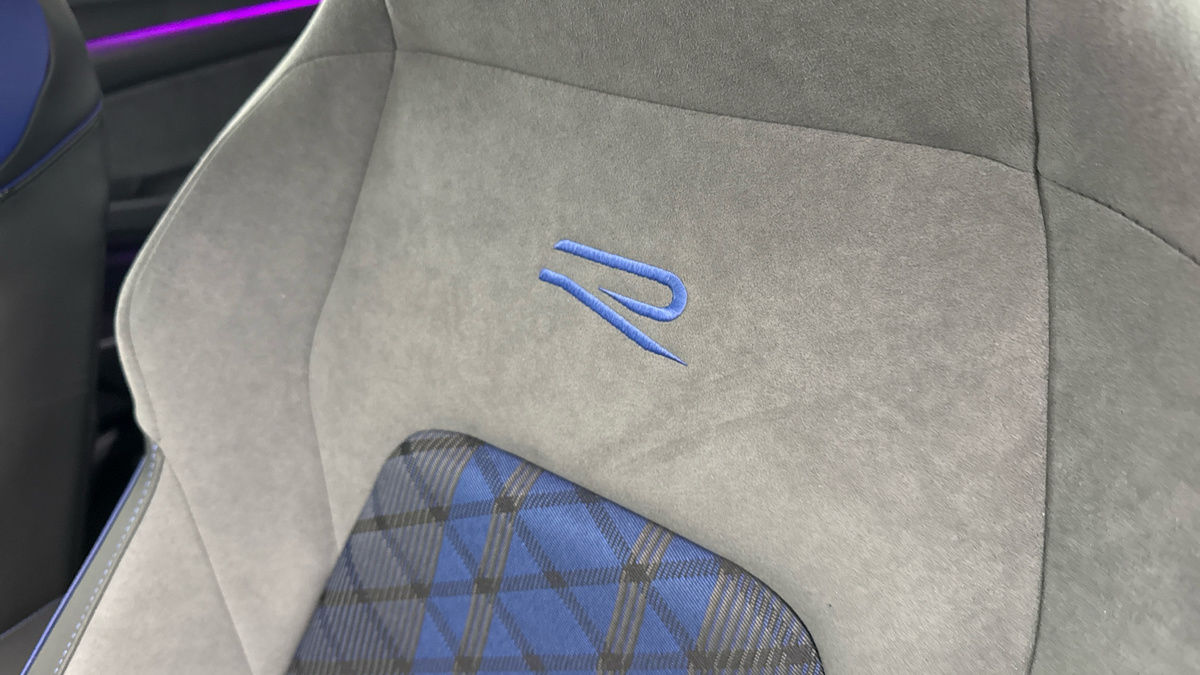 Volkswagen Golf Image 26