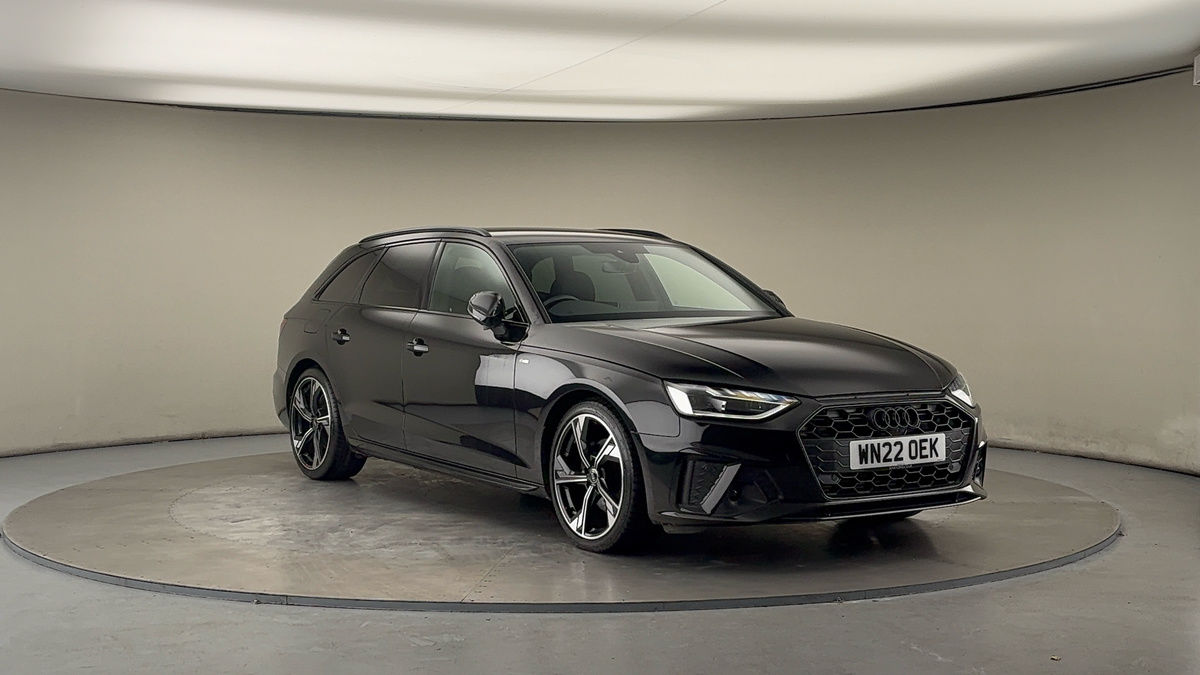 Audi A4 Avant Sticky Header Image