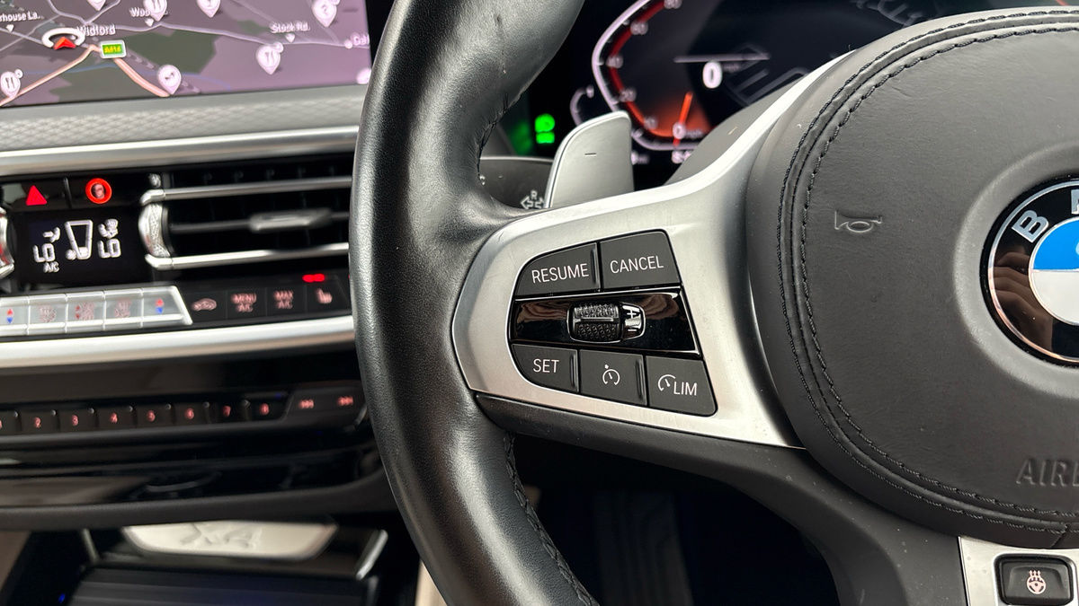 More views of BMW X4