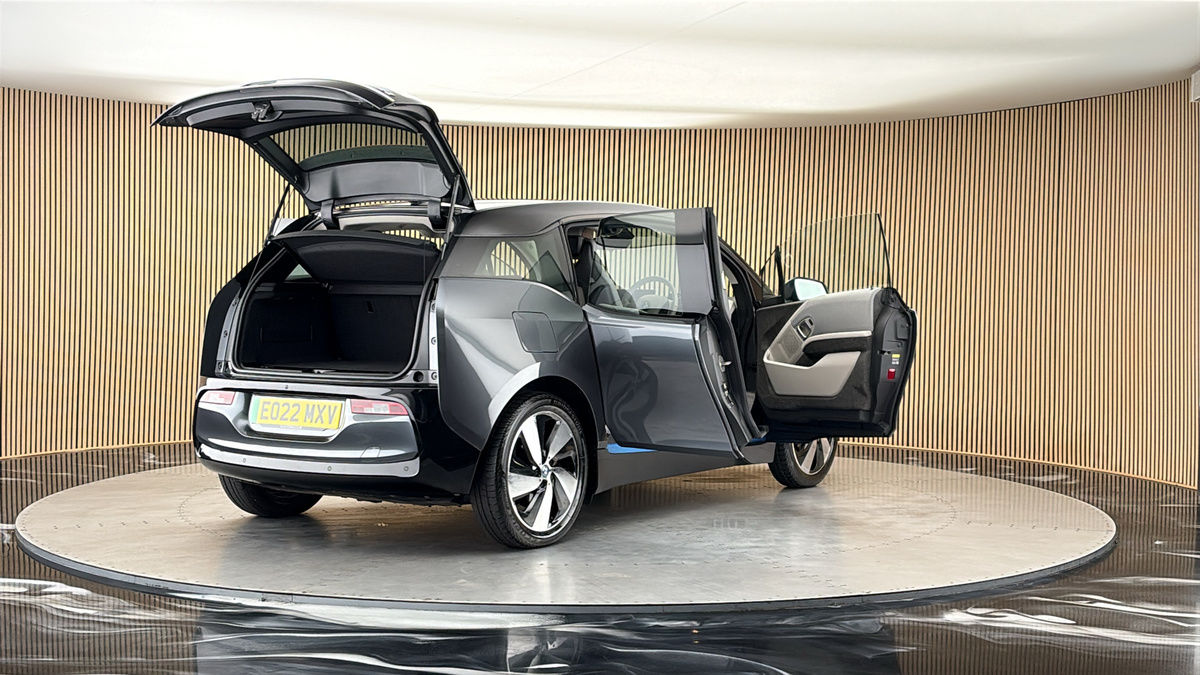 More views of BMW i3