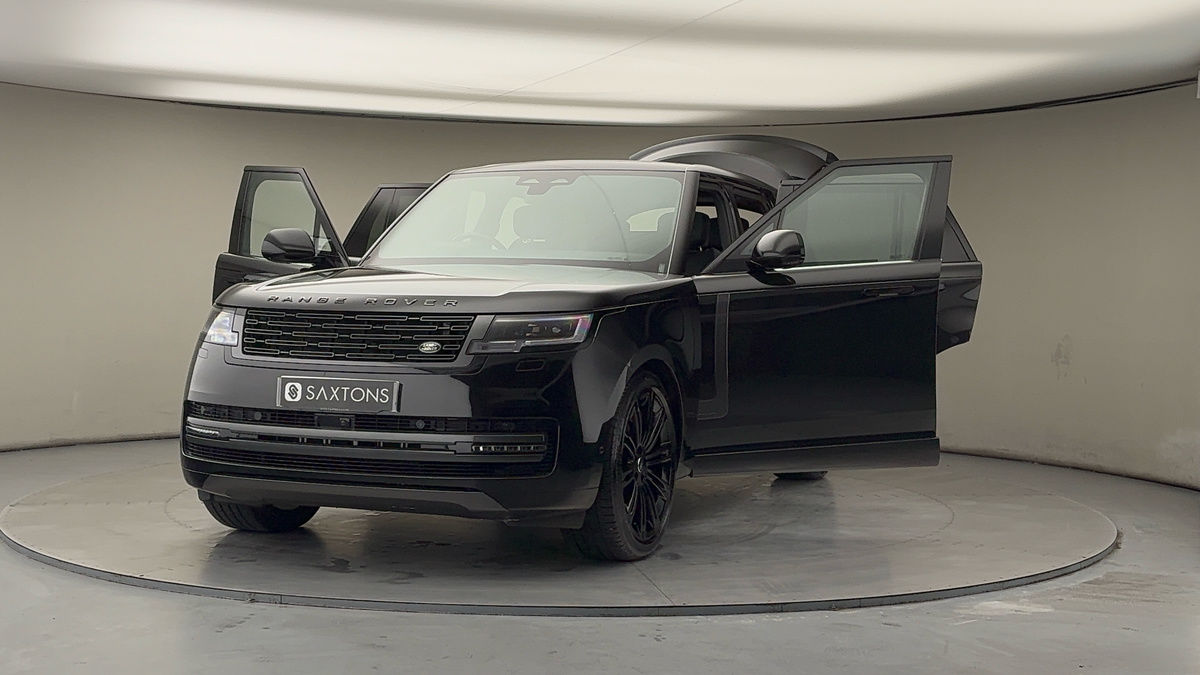 More views of Land Rover Range Rover