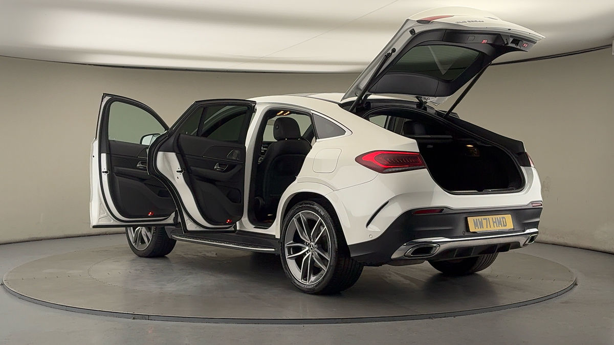 More views of Mercedes-Benz GLE