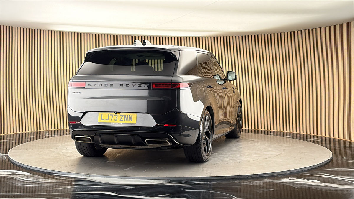 More views of Land Rover Range Rover Sport