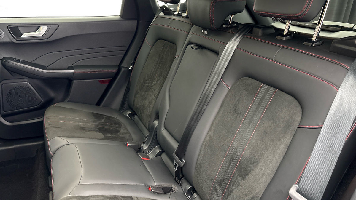 Ford Kuga Image 8