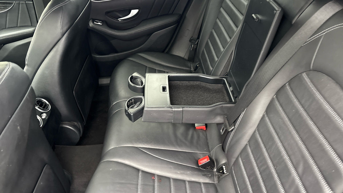 Mercedes-Benz GLC Image 9
