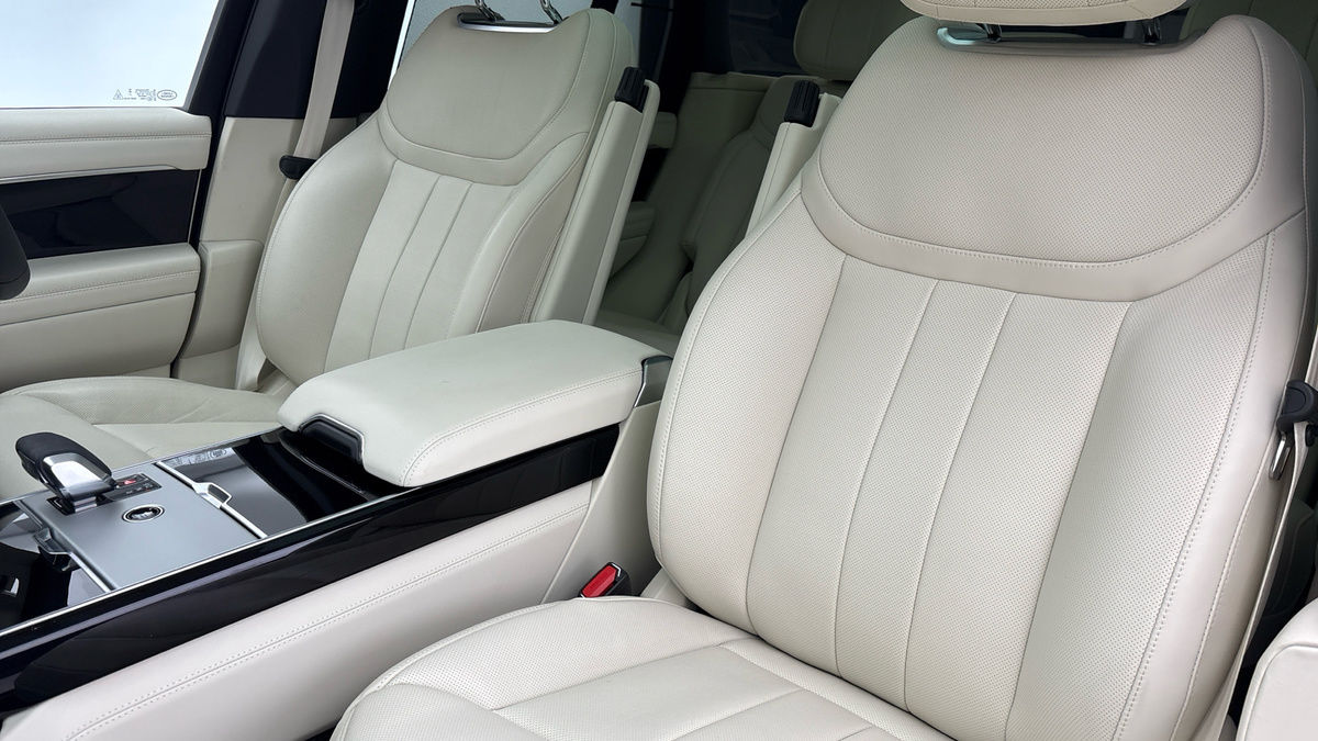 Land Rover Range Rover Image 7