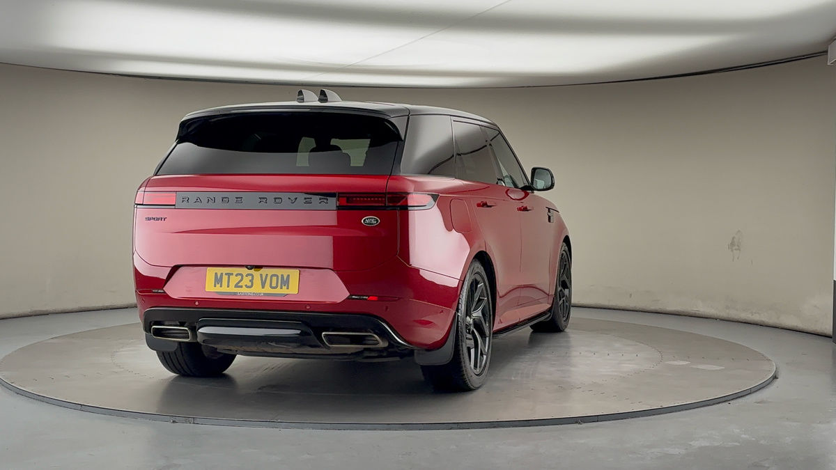 More views of Land Rover Range Rover Sport