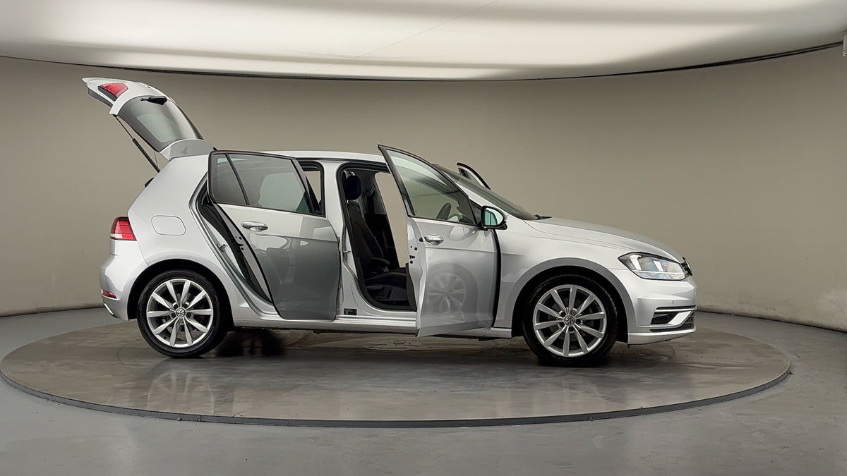 More views of Volkswagen Golf