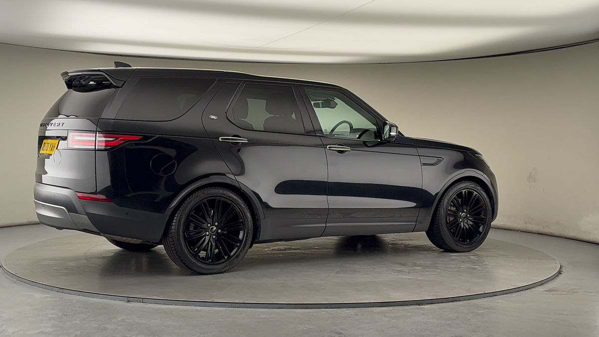 More views of Land Rover Discovery