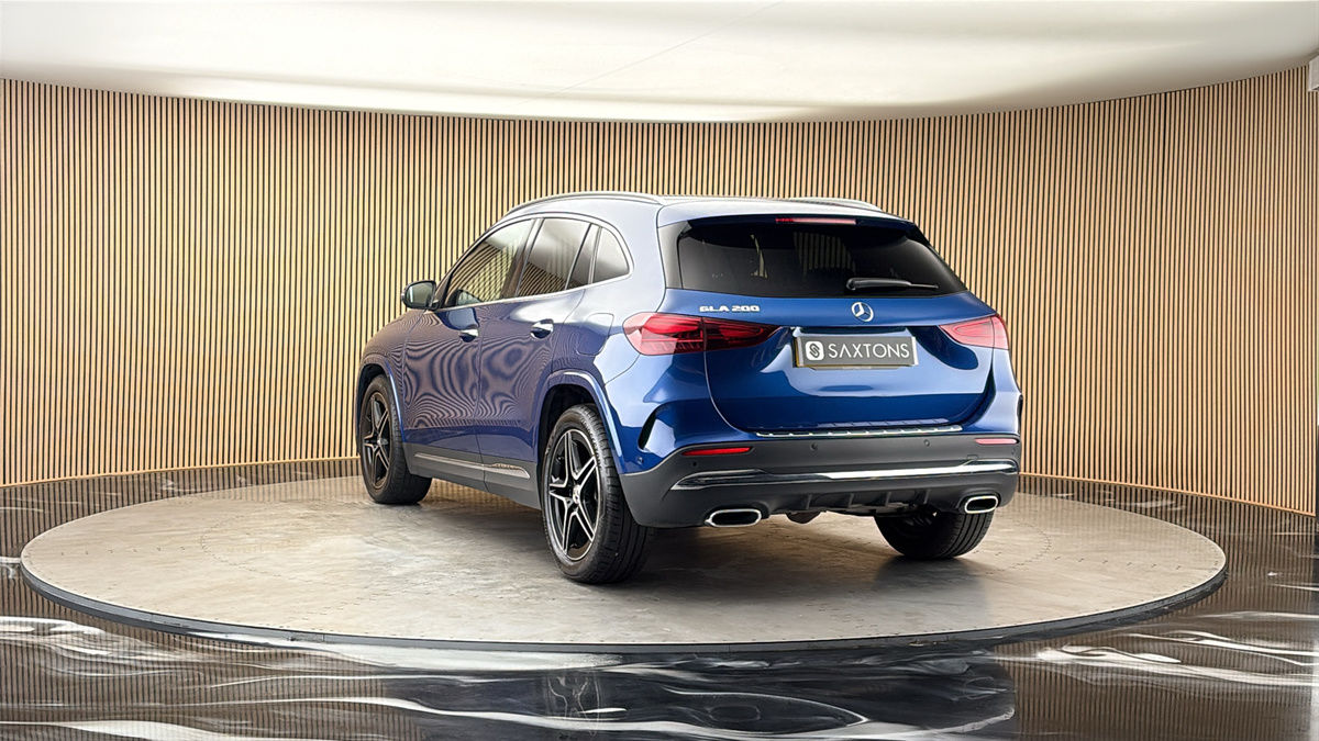 More views of Mercedes-Benz GLA