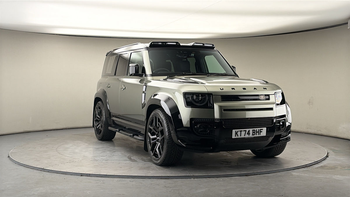 More views of Land Rover Defender 110