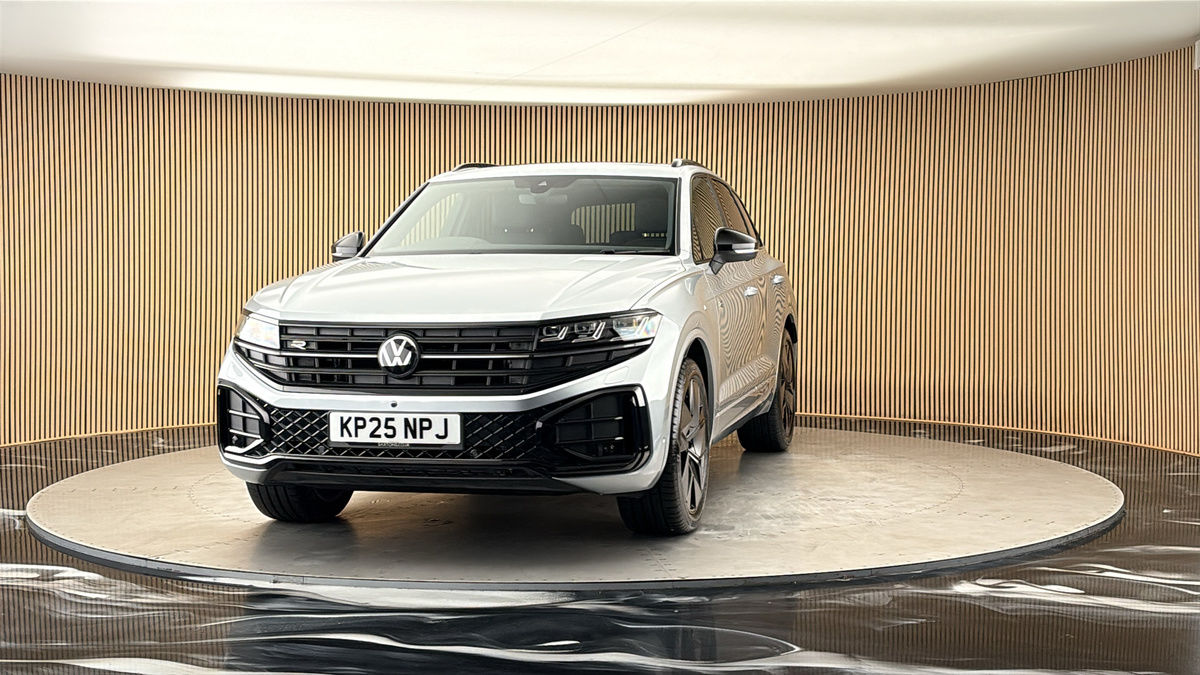 More views of Volkswagen Touareg