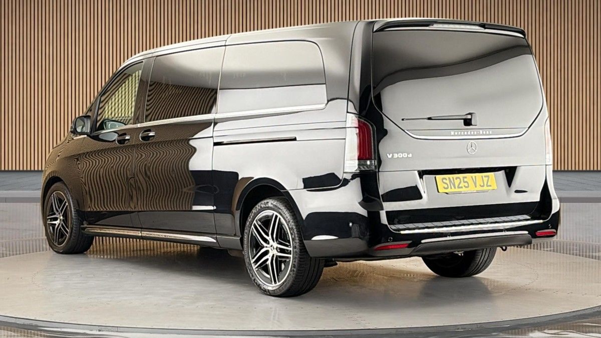 Mercedes-Benz V Class Image 2