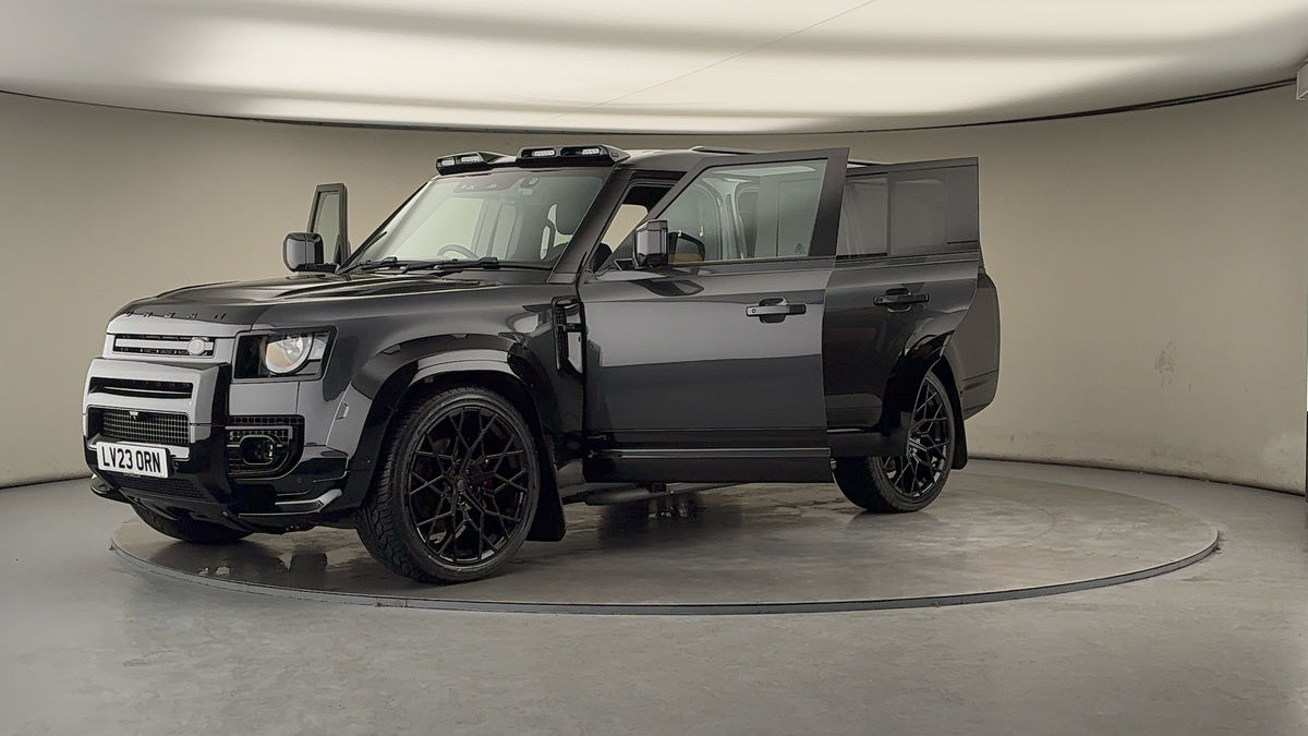 More views of Land Rover Defender 130