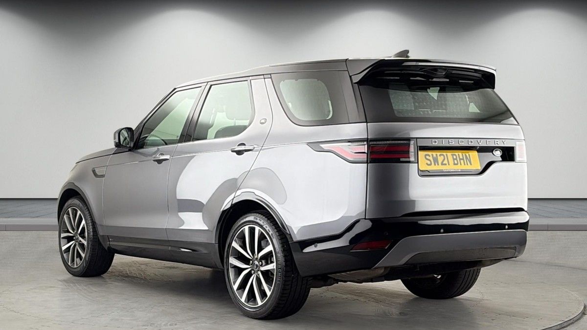 Land Rover Discovery Image 2