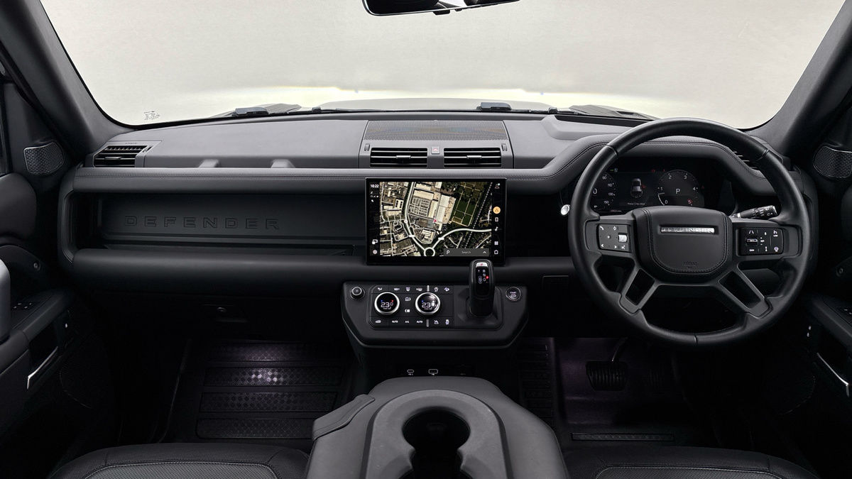 Land Rover Defender 110 Urban Image 12