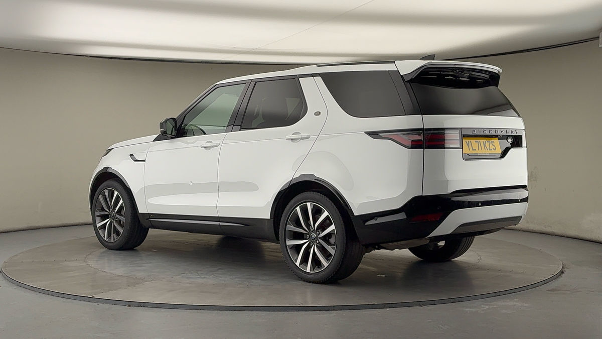 More views of Land Rover Discovery