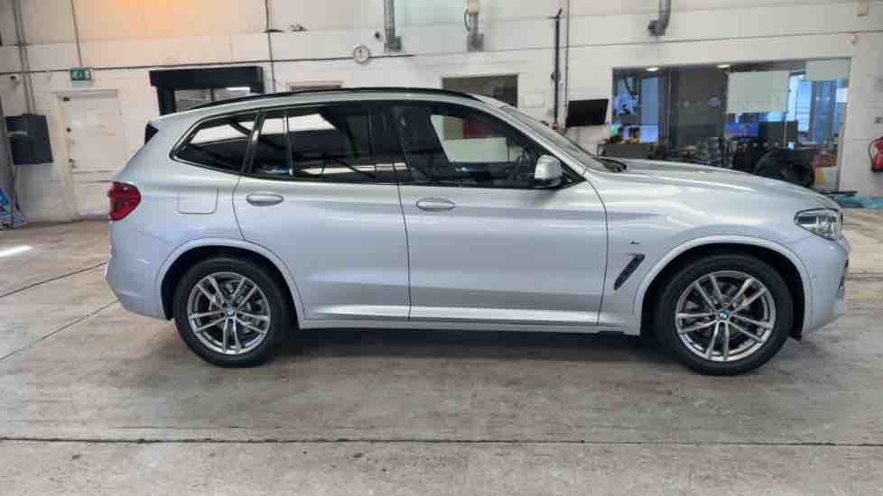 More views of BMW X3