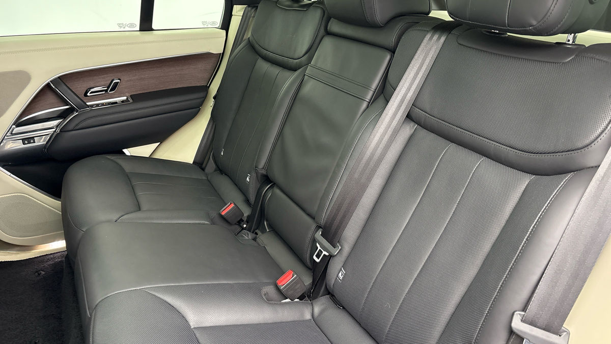 Land Rover Range Rover Image 8