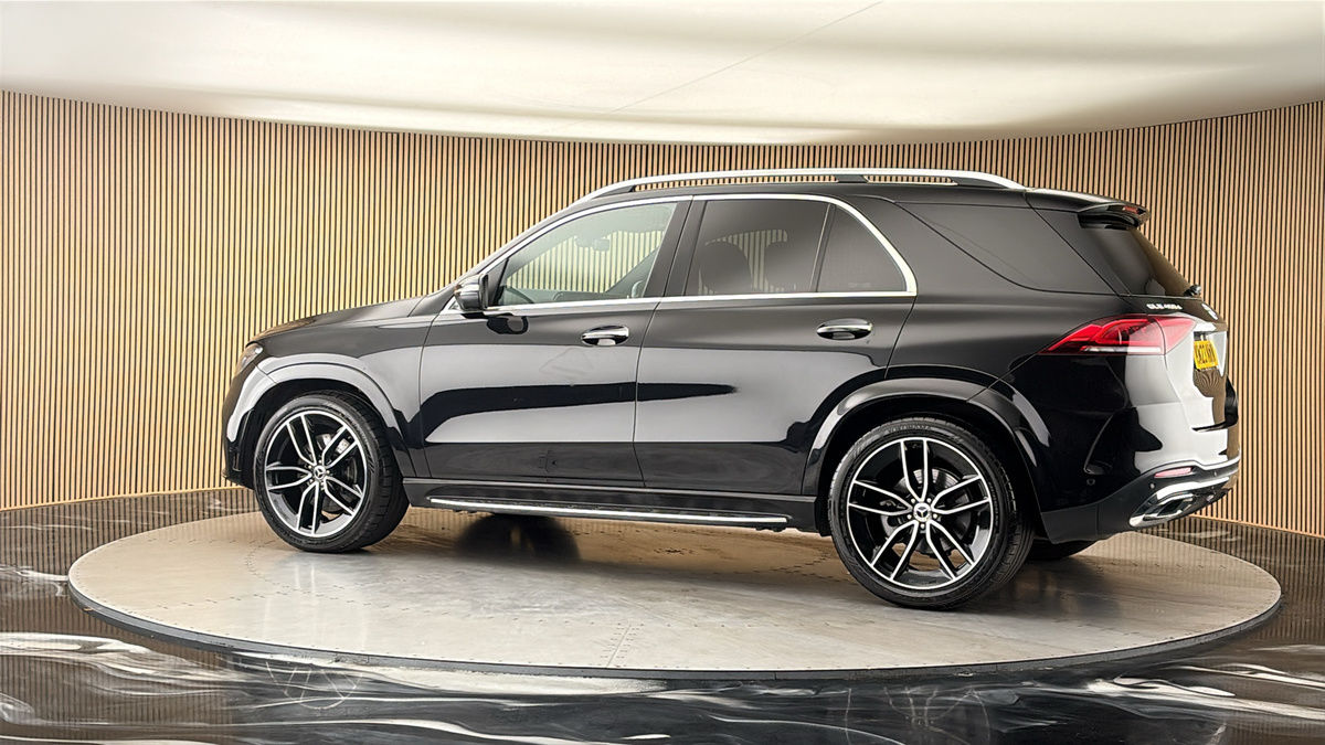 More views of Mercedes-Benz GLE