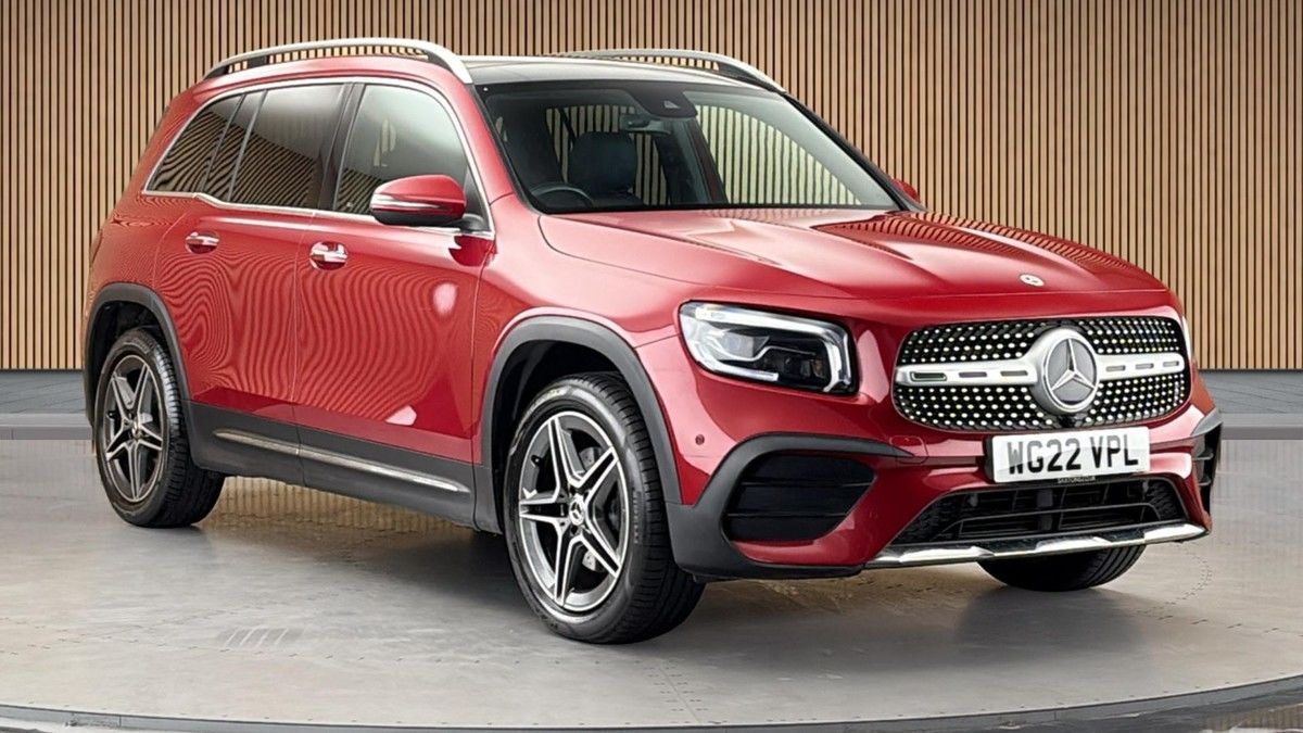Mercedes-Benz GLB Sticky Header Image