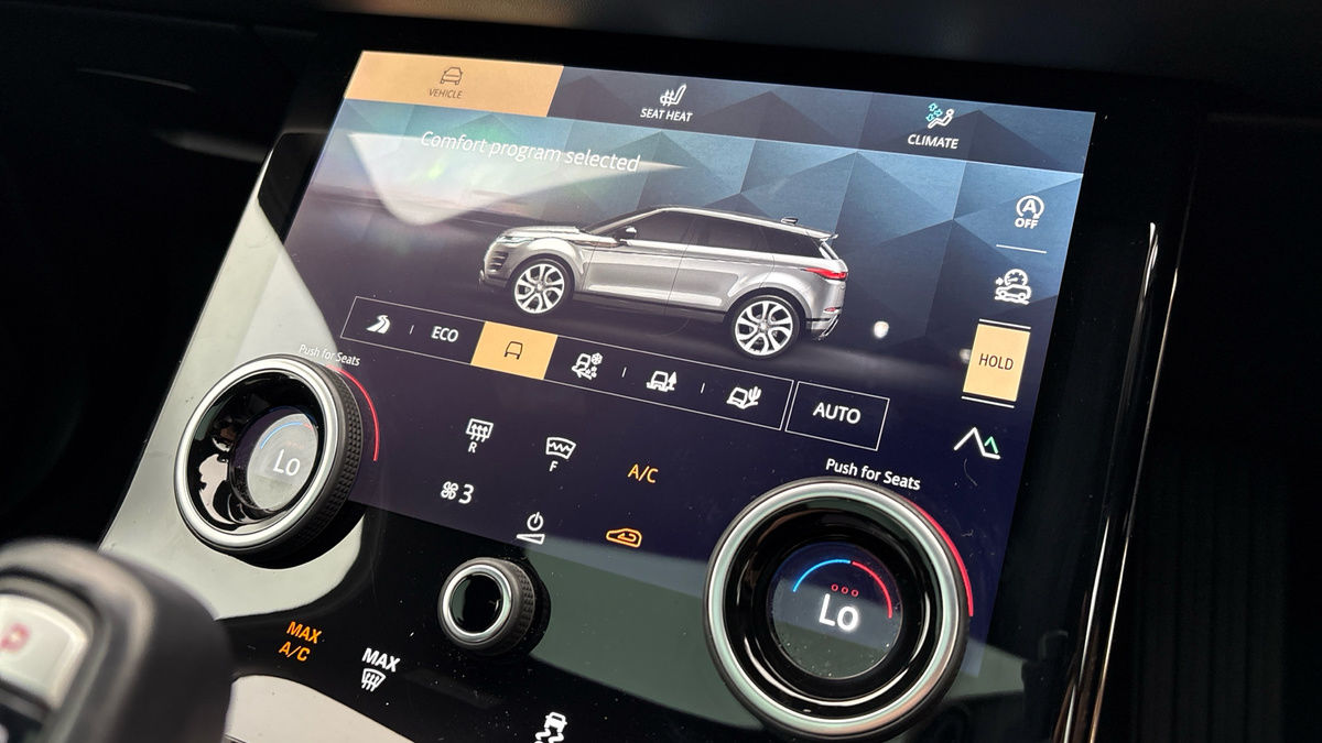 Land Rover Range Rover Evoque Image 30