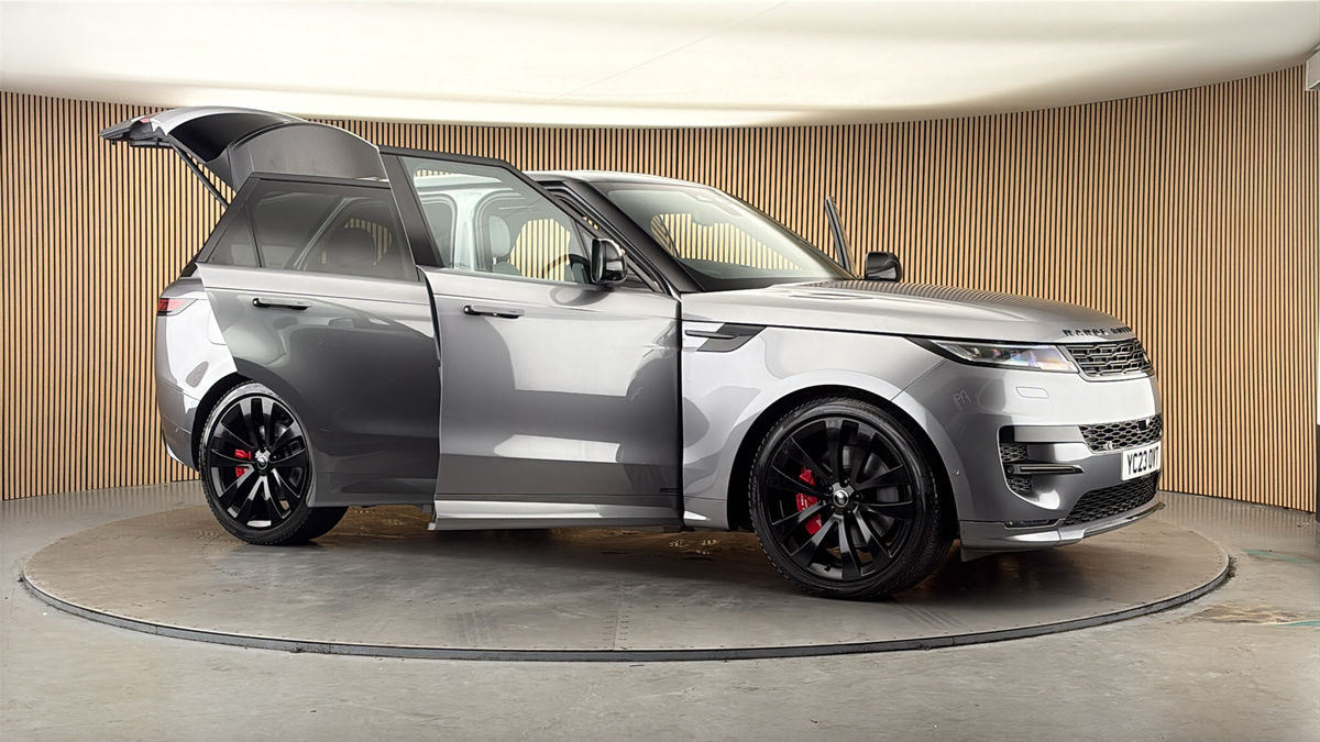 More views of Land Rover Range Rover Sport