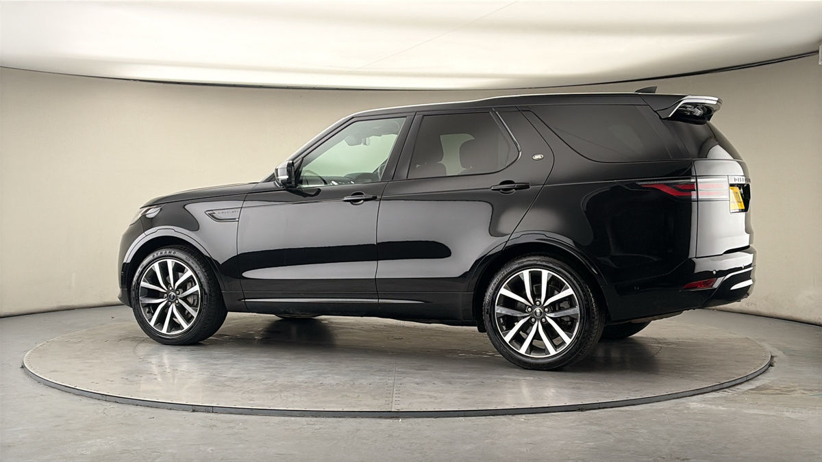 More views of Land Rover Discovery