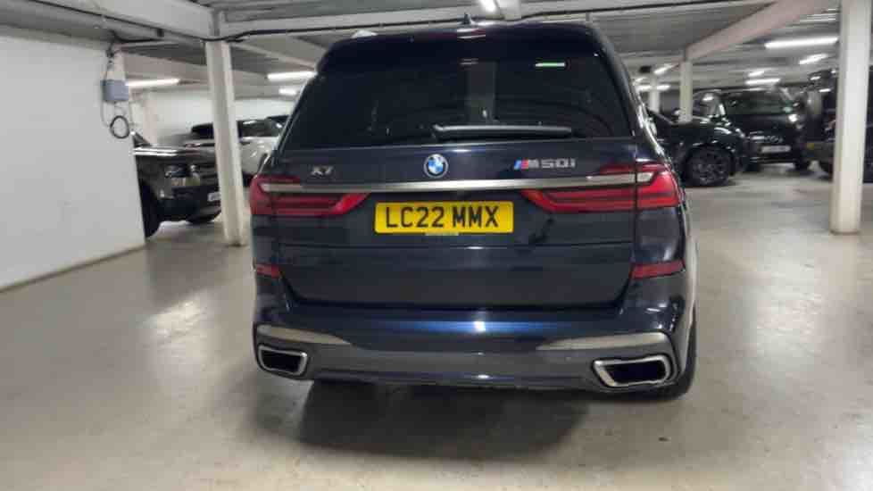 More views of BMW X7