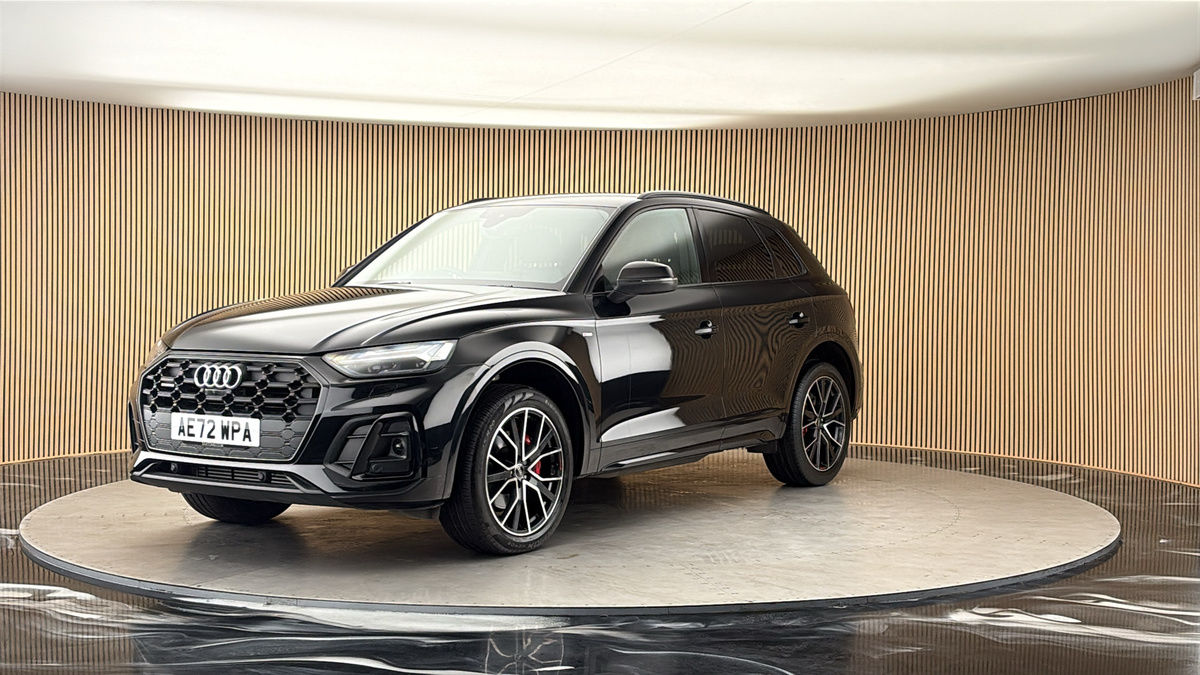 More views of Audi Q5