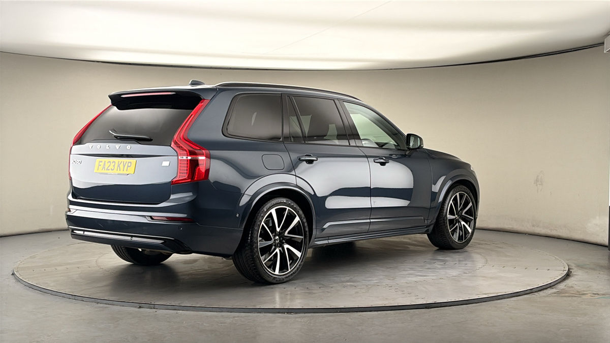 Volvo XC90 Image 21