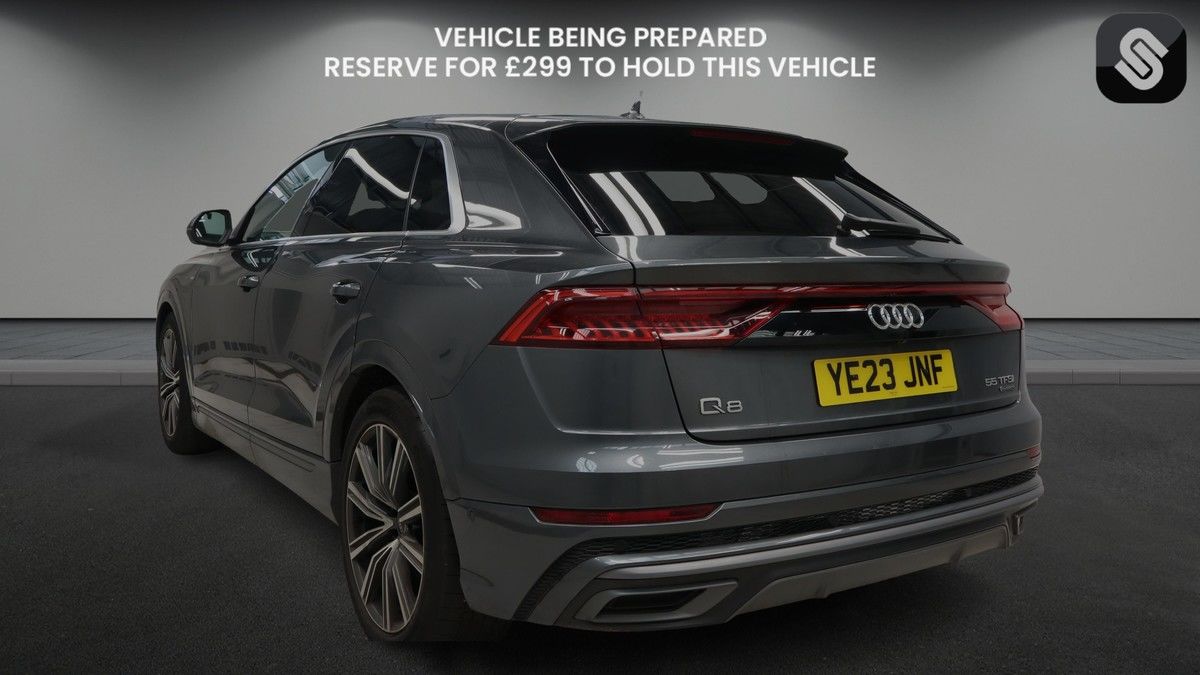 Audi Q8 Image 3