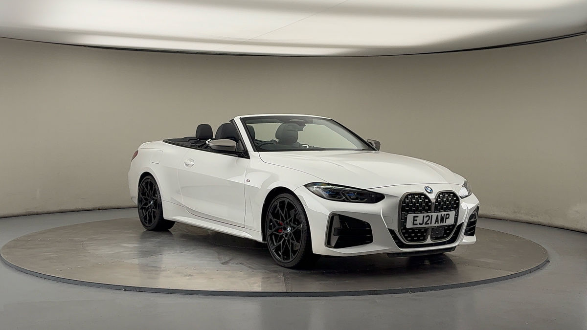 BMW 4 Series Sticky Header Image
